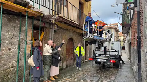 Laredo instala sensores en la Puebla Vieja para controlar el flujo de personas y vehículos Laredo instala sensores en la Puebla Vieja para controlar el flujo de personas y vehículos