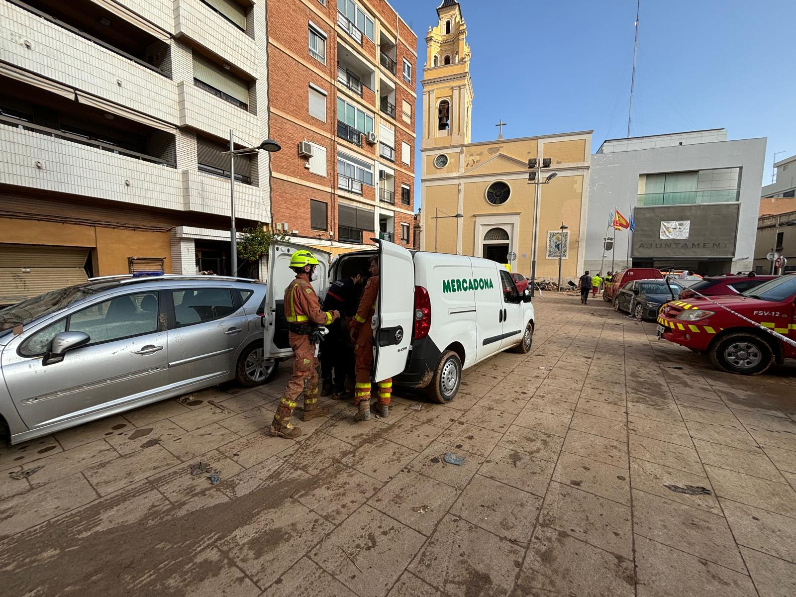 Mercadona refuerza su compromiso con los afectados por la DANA Mercadona refuerza su compromiso con los afectados por la DANA