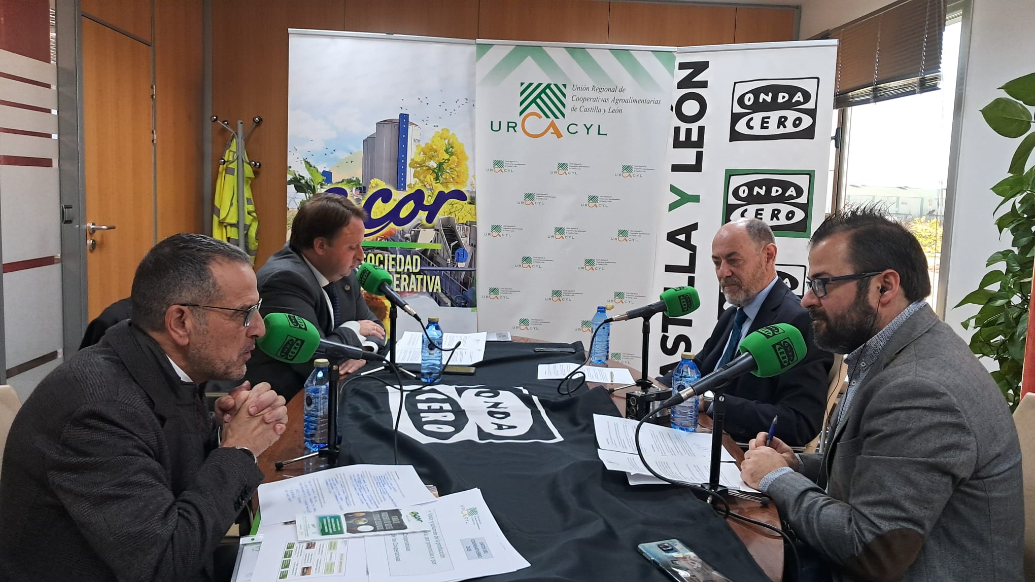 El papel de los ingenieros agrónomos en las cooperativas El papel de los ingenieros agrónomos en las cooperativas