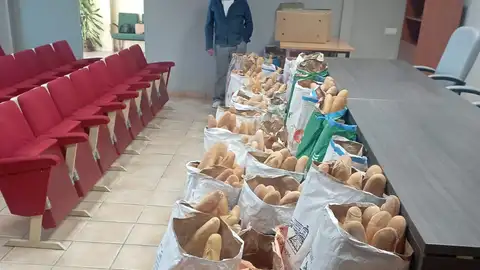 40 cocineros de la provincia se organizan para llevar comida caliente a las zonas afectadas por la DANA de Valencia 40 cocineros de la provincia se organizan para llevar comida caliente a las zonas afectadas por la DANA de Valencia