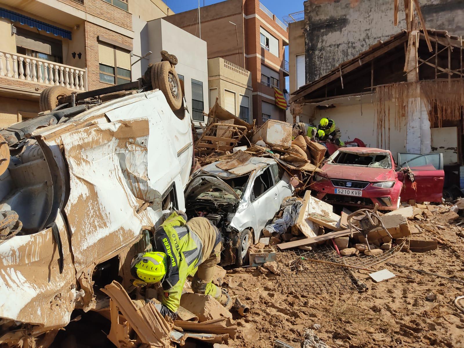 El voluntariado de Castellón volcado en la zona afectada por la DANA después de 10 días de la tragedia El voluntariado de Castellón volcado en la zona afectada por la DANA después de 10 días de la tragedia