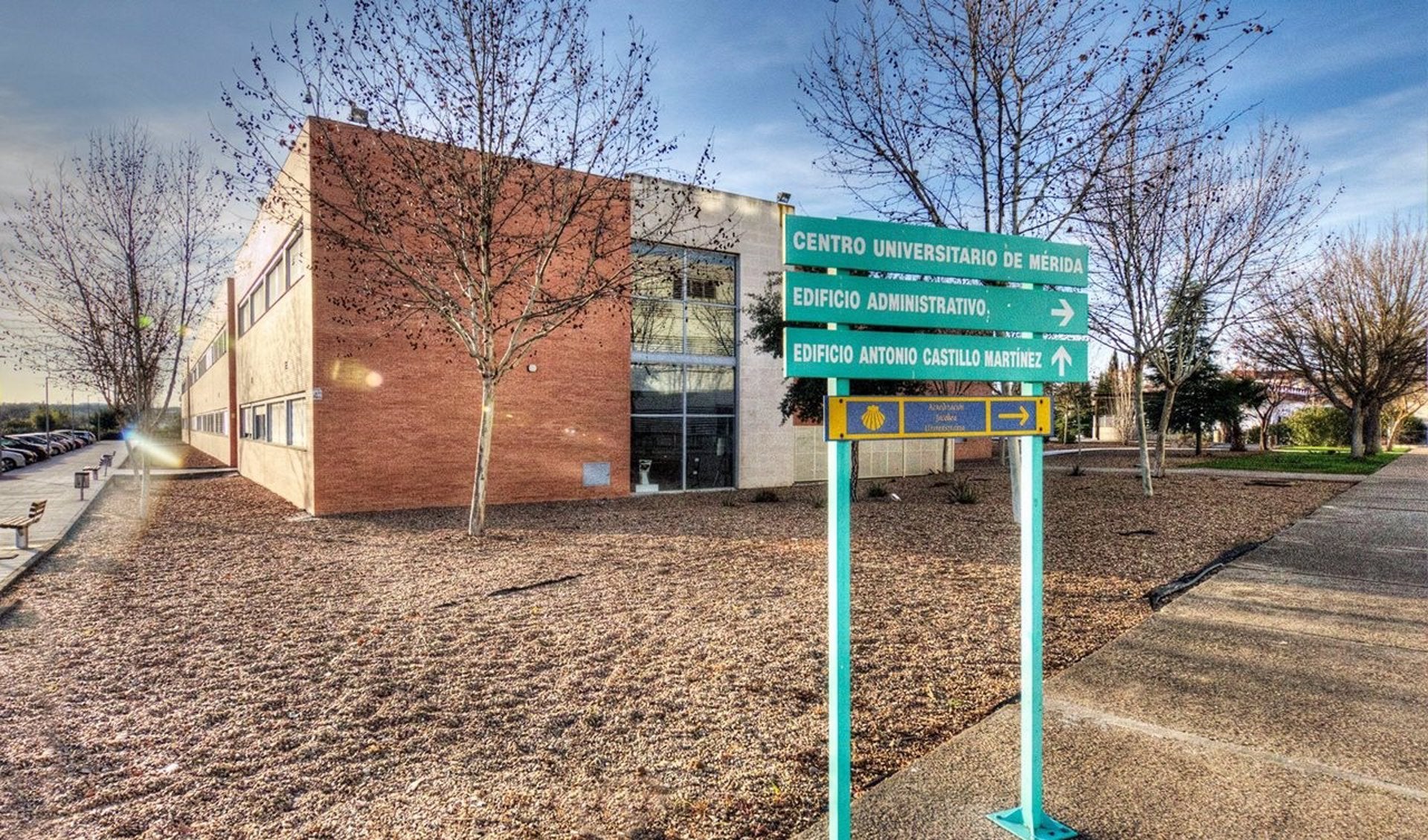 La Junta transfiere 2,7 millones a la Universidad de Extremadura para sufragar obras de mejora en sus instalaciones La Junta transfiere 2,7 millones a la Universidad de Extremadura para sufragar obras de mejora en sus instalaciones