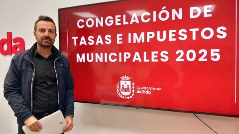 Elda congela en 2025 los impuestos y tasas municipales, incluida la de la basura.