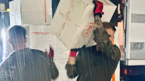 Militares del Grupo de Regulares Nº54 de Ceuta en Valencia Militares del Grupo de Regulares Nº54 de Ceuta en Valencia