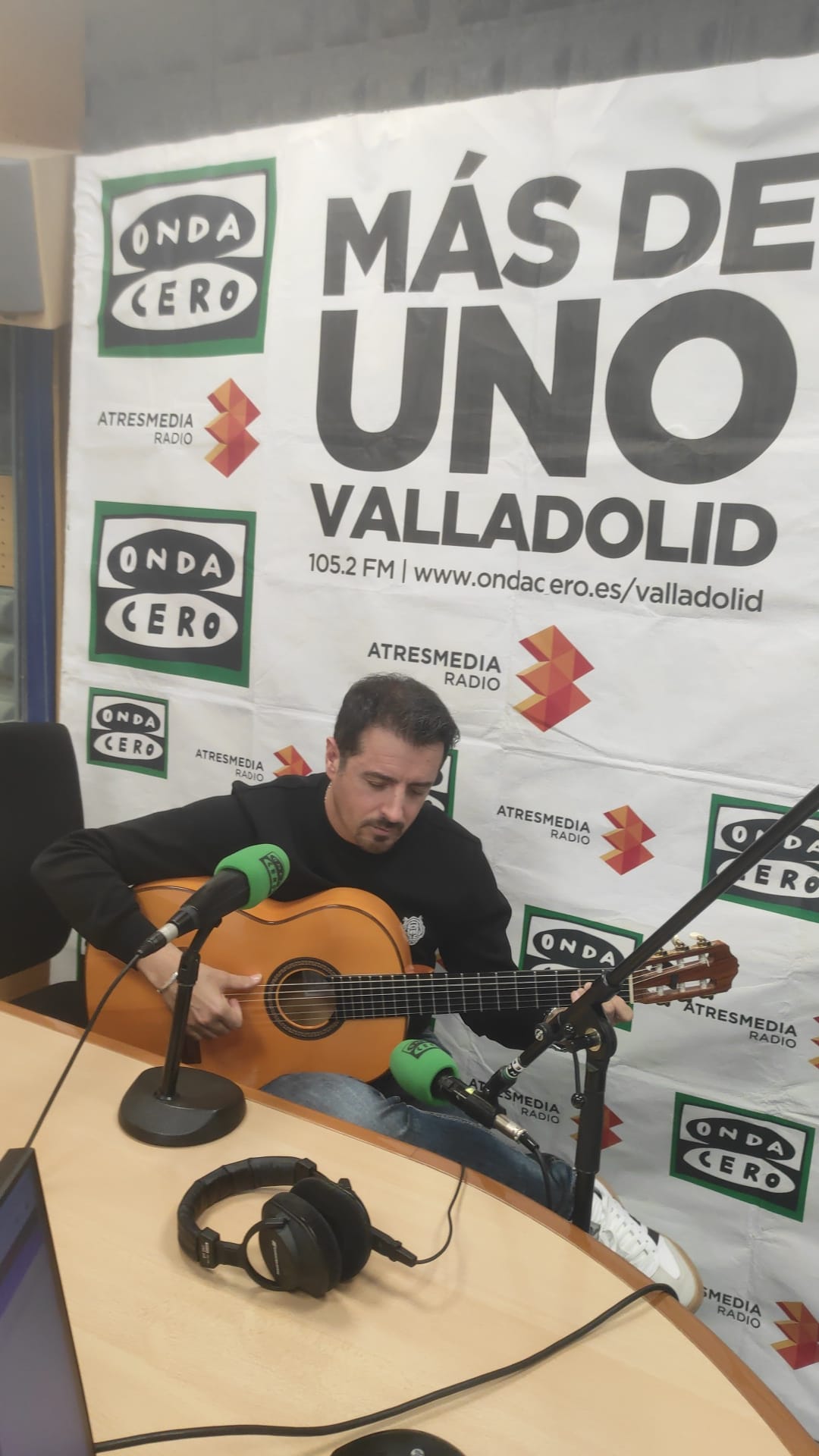Fin de gira de Guitácora, de Raúl Olivar, el 20 de diciembre en el Teatro Carrión Fin de gira de Guitácora, de Raúl Olivar, el 20 de diciembre en el Teatro Carrión