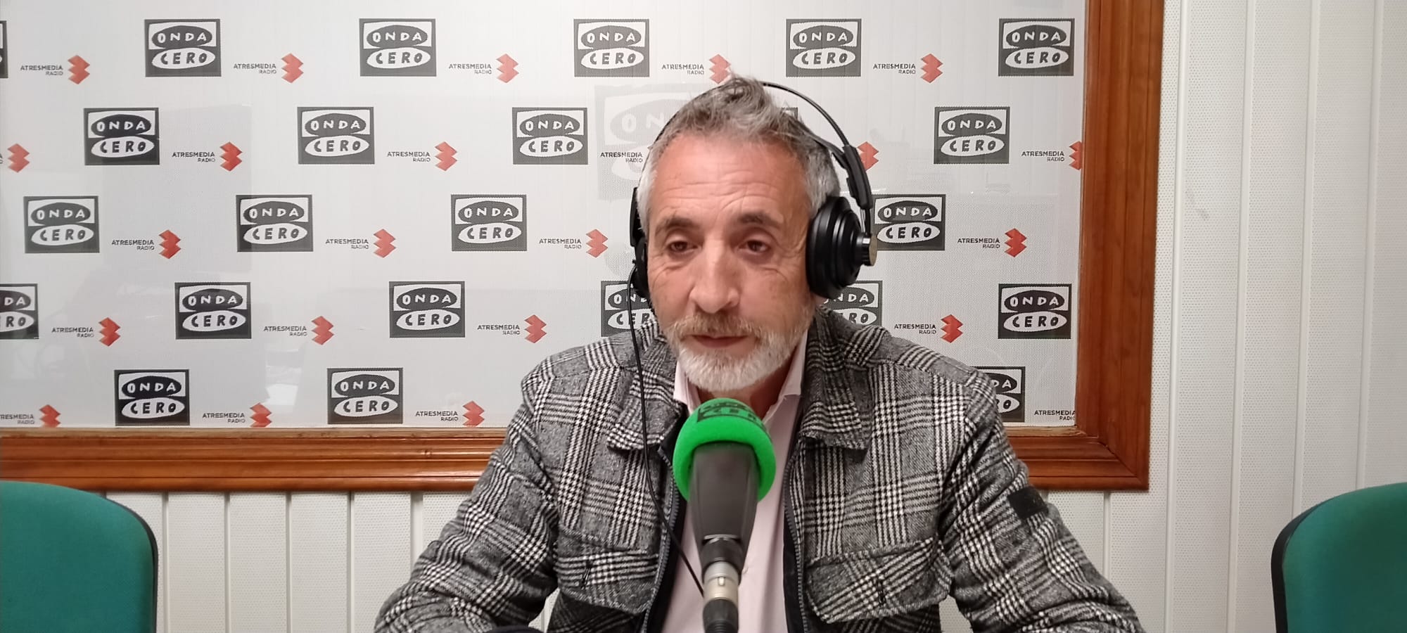 Jesús Martín niega el informe del Interventor del Ayuntamiento y que los presupuestos vayan a déficit Jesús Martín niega el informe del Interventor del Ayuntamiento y que los presupuestos vayan a déficit