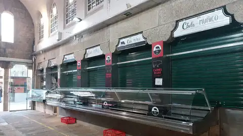 Detenidos los tres implicados en la muerte violenta de Antonio Costa, propietario de Chelo & Muñico en la Plaza de Abastos Detenidos los tres implicados en la muerte violenta de Antonio Costa, propietario de Chelo & Muñico en la Plaza de Abastos