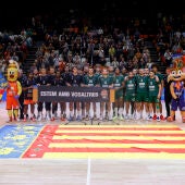 El Valencia Basket homenajea a las víctimas de la DANA