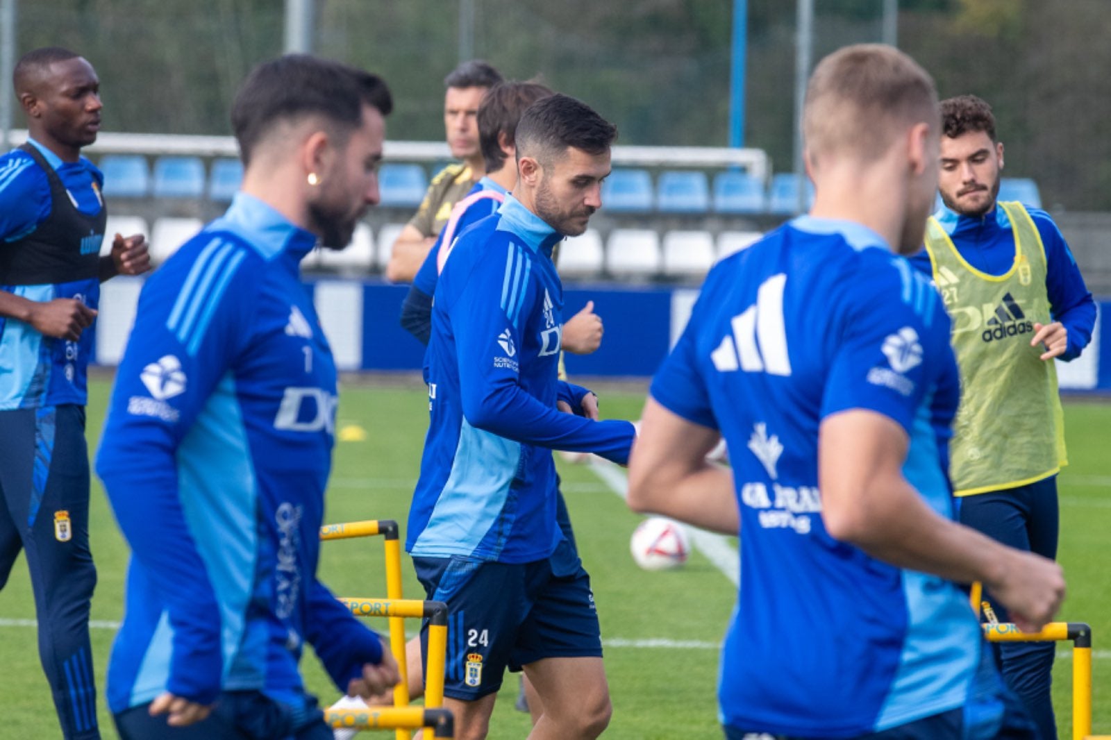 Más de Uno Oviedo Deportes 13/11/2024 Más de Uno Oviedo Deportes 13/11/2024