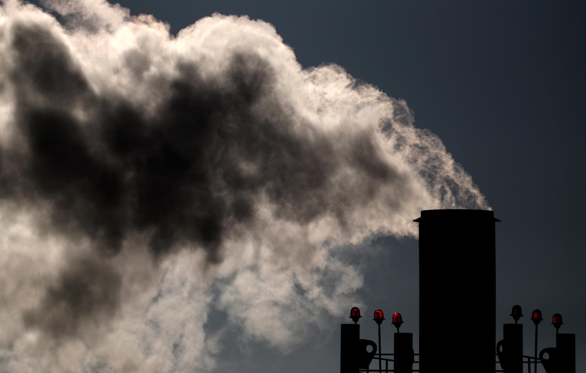 Industria adjudica provisionalmente 9,4 millones a instalaciones industriales extremeñas para compensar emisiones de CO2 Industria adjudica provisionalmente 9,4 millones a instalaciones industriales extremeñas para compensar emisiones de CO2