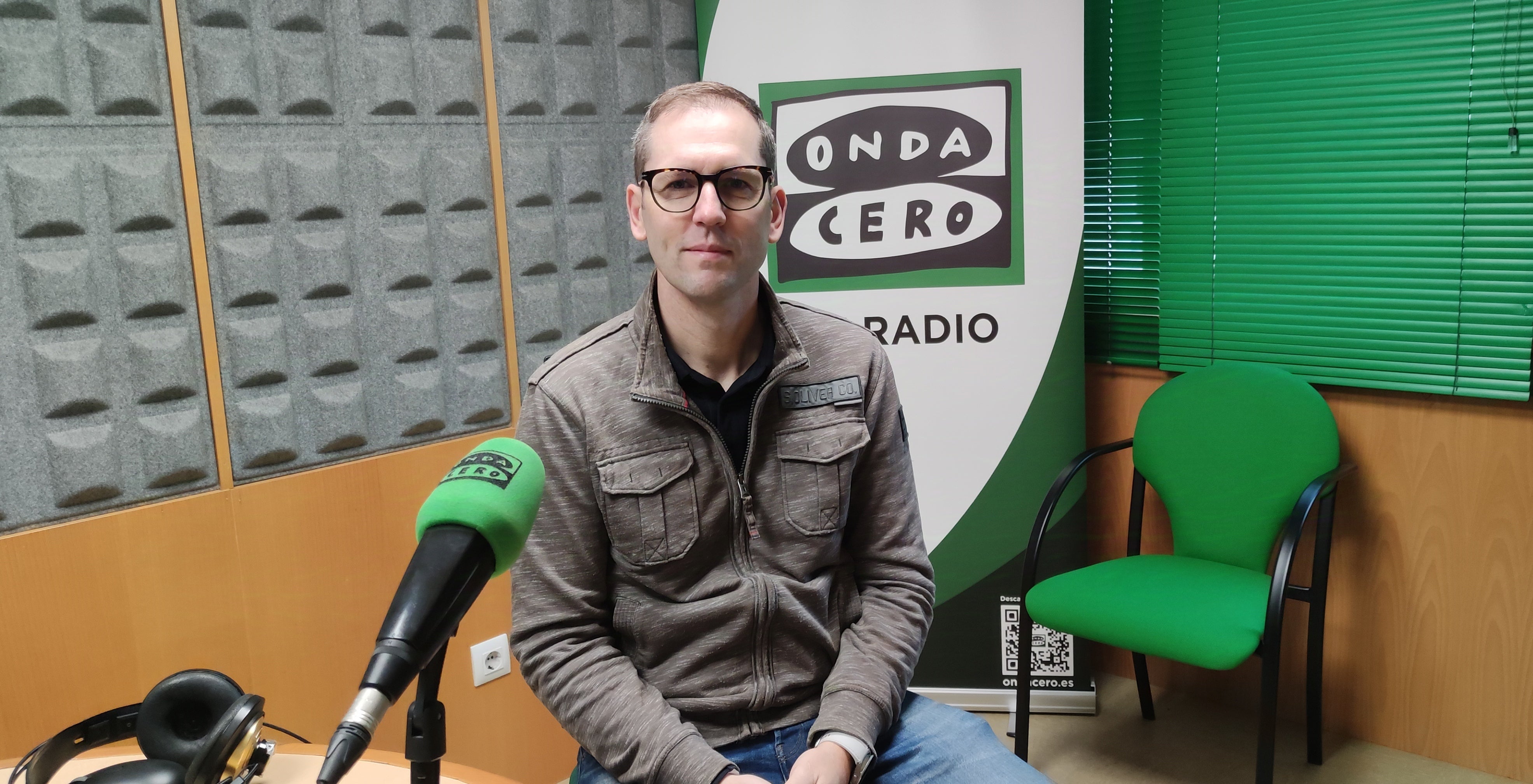 Andrés Martínez: "Ya disponemos de los únicos audífonos del mercado con doble chip para mejorar la audición en entornos ruidosos" Andrés Martínez: "Ya disponemos de los únicos audífonos del mercado con doble chip para mejorar la audición en entornos ruidosos"