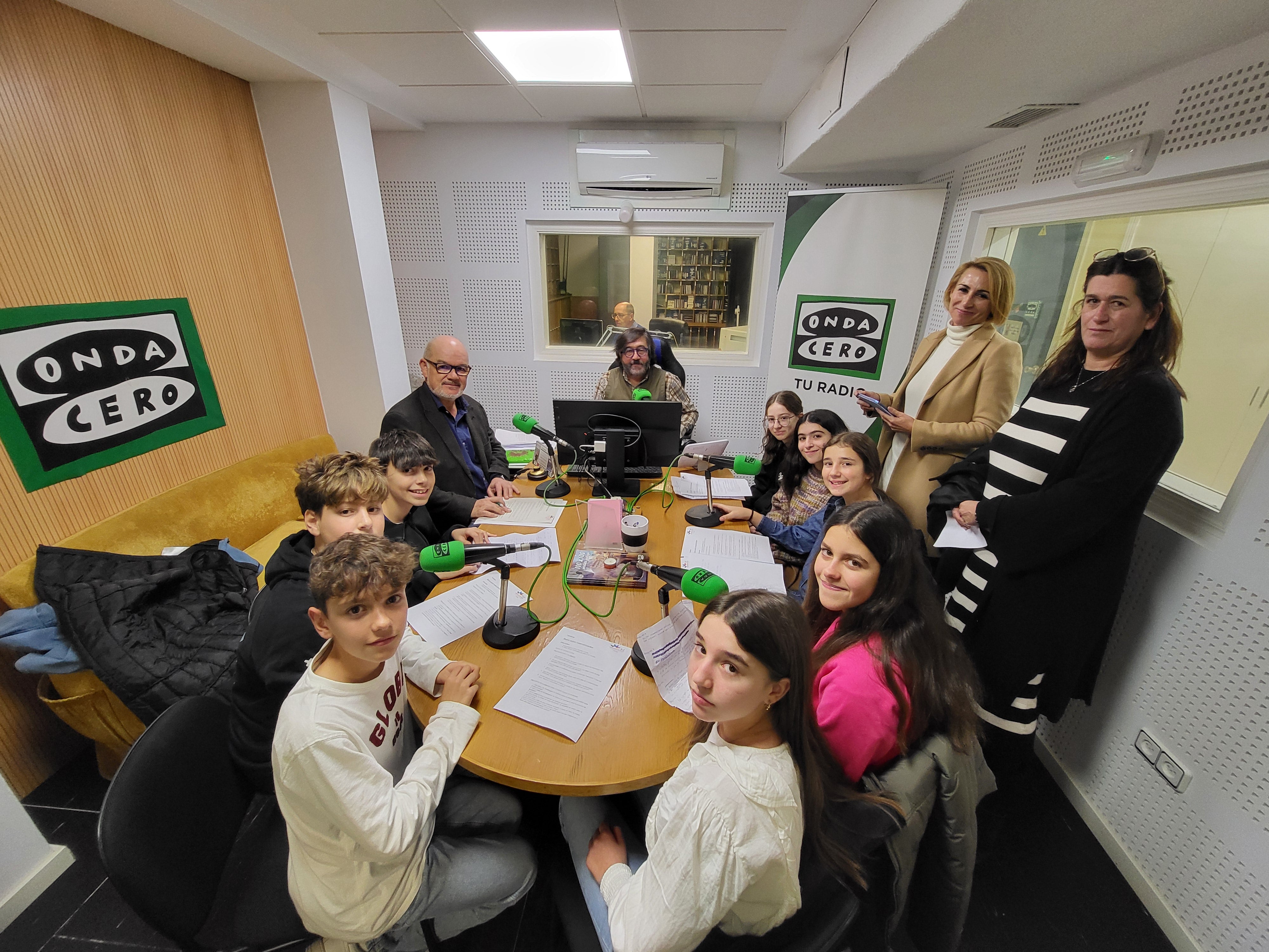 Alumnado a prol da igualdade e do bo uso das novas tecnoloxías Alumnado a prol da igualdade e do bo uso das novas tecnoloxías