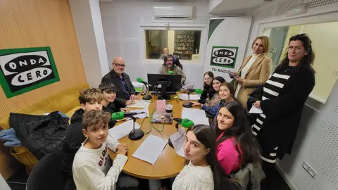 Alumnado a prol da igualdade e do bo uso das novas tecnoloxías Alumnado a prol da igualdade e do bo uso das novas tecnoloxías