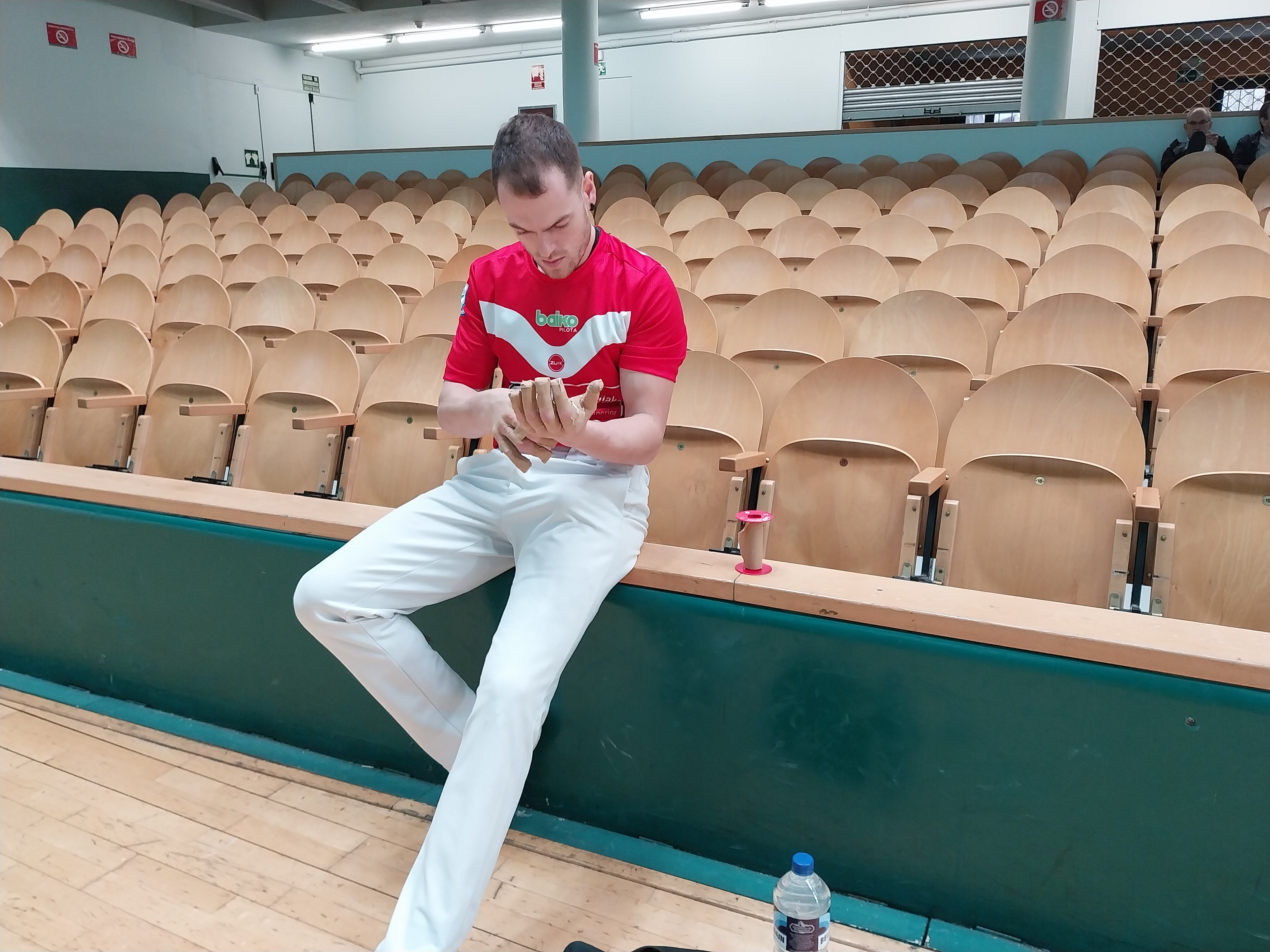 Unai Laso: "Me he vuelto a ver el 22-19 contra Peio y sé en qué mejorar" Unai Laso: "Me he vuelto a ver el 22-19 contra Peio y sé en qué mejorar"