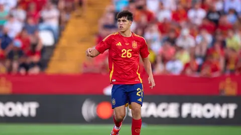 Cubarsí sustituye al lesionado Pau Torres Cubarsí sustituye al lesionado Pau Torres