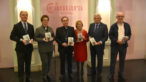 La Vniversitas Senioribus CEU UF3 acoge la presentación de la biografía de Santa Ángela de la Cruz La Vniversitas Senioribus CEU UF3 acoge la presentación de la biografía de Santa Ángela de la Cruz