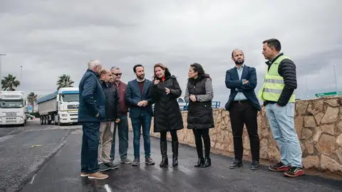 Begoña Carrasco: “El asfaltado de la mota derecha del Riu Sec es el ejemplo de que cumplimos la palabra dada” Begoña Carrasco: “El asfaltado de la mota derecha del Riu Sec es el ejemplo de que cumplimos la palabra dada”