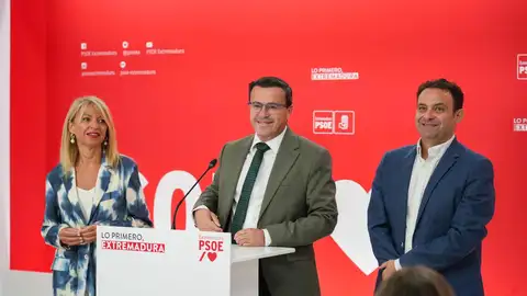 El PSOE de Extremadura registra 367 enmiendas a la Ponencia Marco del 41º Congreso Federal El PSOE de Extremadura registra 367 enmiendas a la Ponencia Marco del 41º Congreso Federal