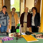 Dominga López y Antonio López, Embajadores del chcolate vilero, junto a la edil de turismo , Rosa Llorca, y nuestra compañera Marta Llinares.