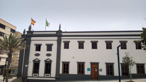 Fachada del Cabildo de Fuerteventura