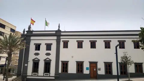 Fachada del Cabildo de Fuerteventura Fachada del Cabildo de Fuerteventura