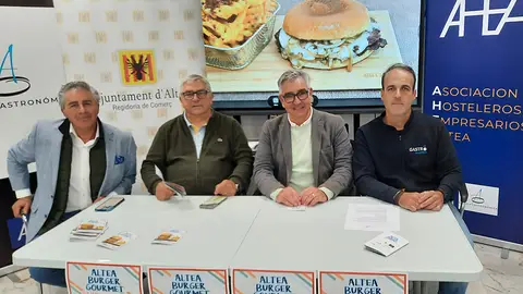 Altea arranca sus Jornadas de la Hamburguesa y Villajoyosa su "Xocolatísima" Altea arranca sus Jornadas de la Hamburguesa y Villajoyosa su "Xocolatísima"