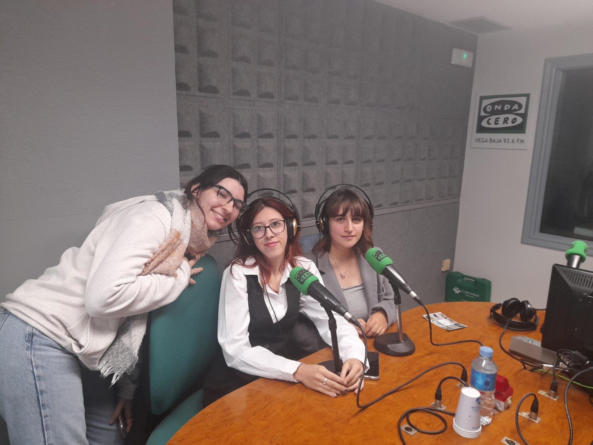 Estudiantes de Ciencias Políticas y de Derecho de la UMH crean el proyecto 'Horizonte Común' para analizar la gestión de la DANA y canalizar ayudas Estudiantes de Ciencias Políticas y de Derecho de la UMH crean el proyecto 'Horizonte Común' para analizar la gestión de la DANA y canalizar ayudas