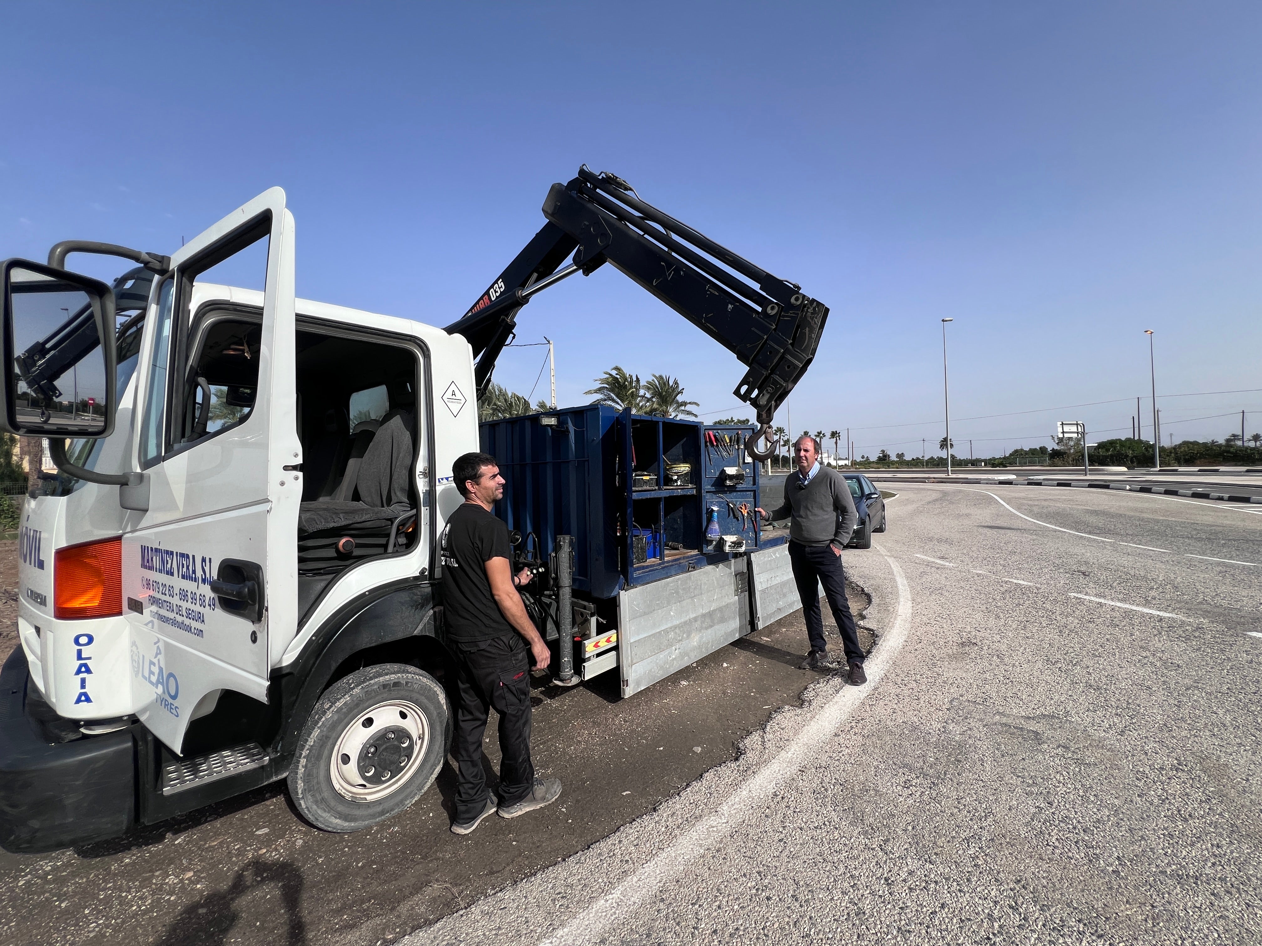 Riegos de Levante desplaza a la zona de la DANA de Valencia un taller móvil para arreglar pinchazos Riegos de Levante desplaza a la zona de la DANA de Valencia un taller móvil para arreglar pinchazos