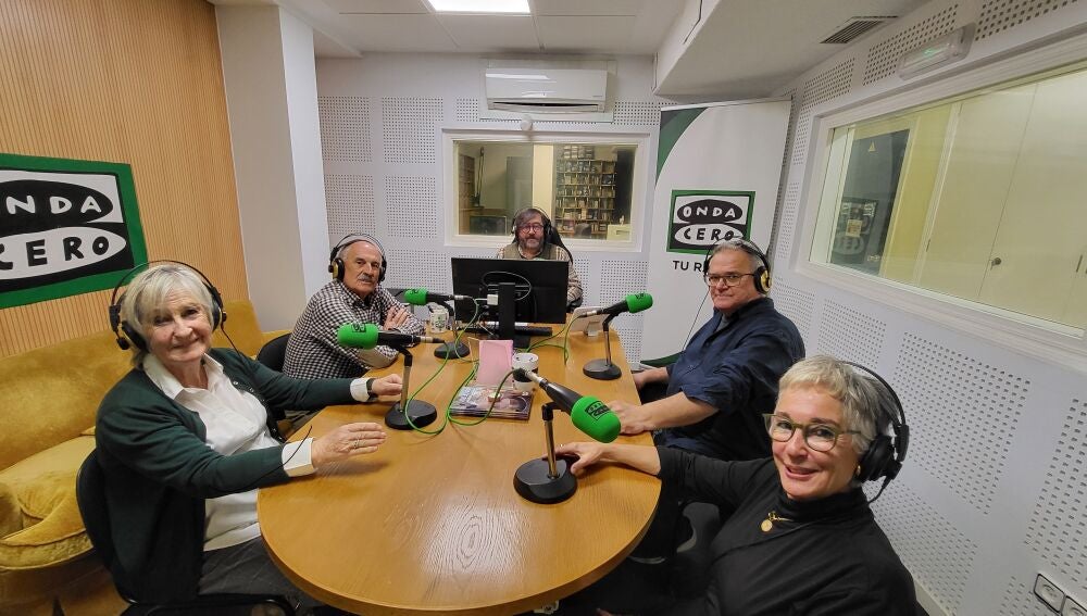 Veteráns da radiodifusión ourensán conmemoran o centenario da Radio
