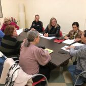 Aurora Galisteo se reúne con Cáritas, Cruz Roja y Protección Civil