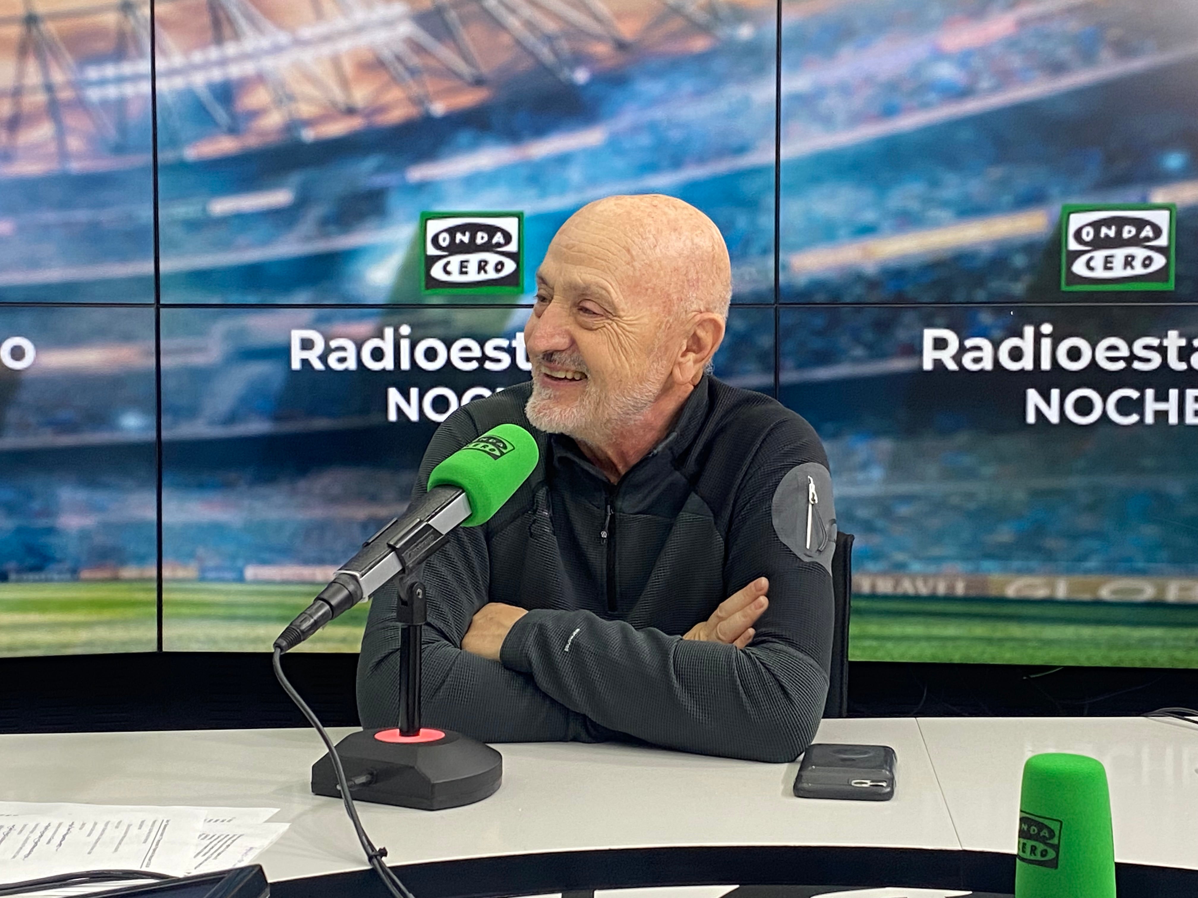 Sebas Álvaro: "Cuento las montañas por el poso que han dejado en mi" Sebas Álvaro: "Cuento las montañas por el poso que han dejado en mi"