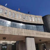 Prisión provisional para los dos acusados del homicidio del placero Antonio Costa en Santiago Prisión provisional para los dos acusados del homicidio del placero Antonio Costa en Santiago