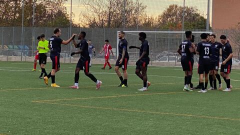 La plantilla del Salamanca City celebra el 1-0