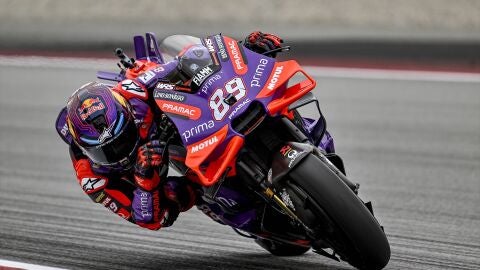 Jorge Mart&iacute;n, campe&oacute;n del mundo de MotoGP, durante la carrera en el Circuito de Catalu&ntilde;a