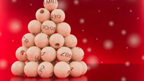 ¿Es mejor jugar a la Lotería de Navidad o a la Lotería del Niño? ¿Es mejor jugar a la Lotería de Navidad o a la Lotería del Niño?