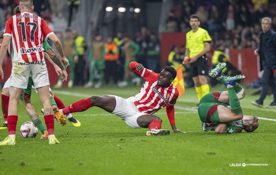 Más de Uno Gijón Deportes 18/11/24 Más de Uno Gijón Deportes 18/11/24