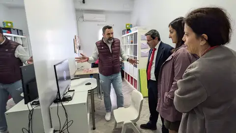 Miguel Ángel Gallardo visita la delegación de 'Mi Princesa Rett' en Badajoz Miguel Ángel Gallardo visita la delegación de 'Mi Princesa Rett' en Badajoz