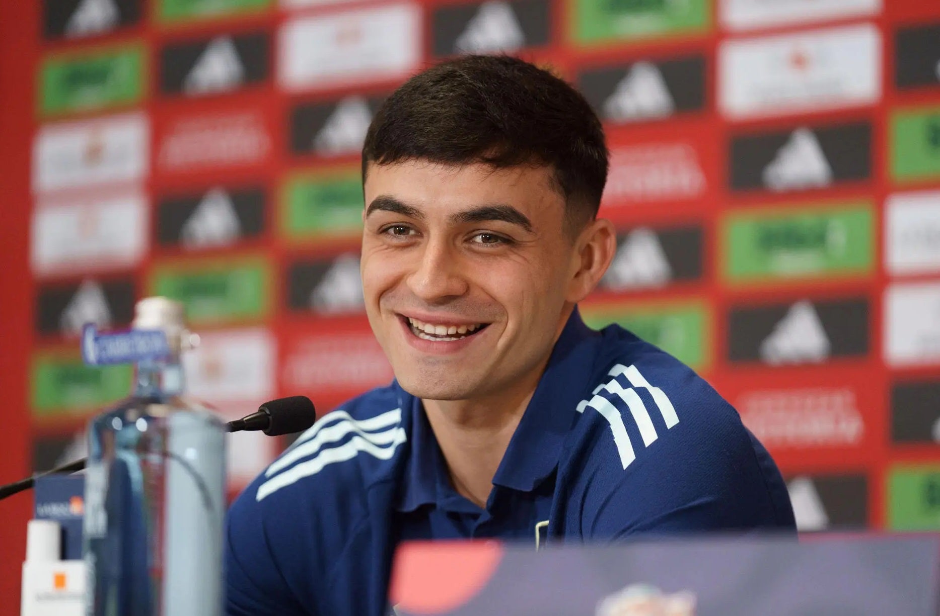 Pedri: "El Tenerife me gusta" Pedri: "El Tenerife me gusta"