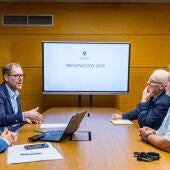 Reunión en el Ayuntamiento de San Fernando