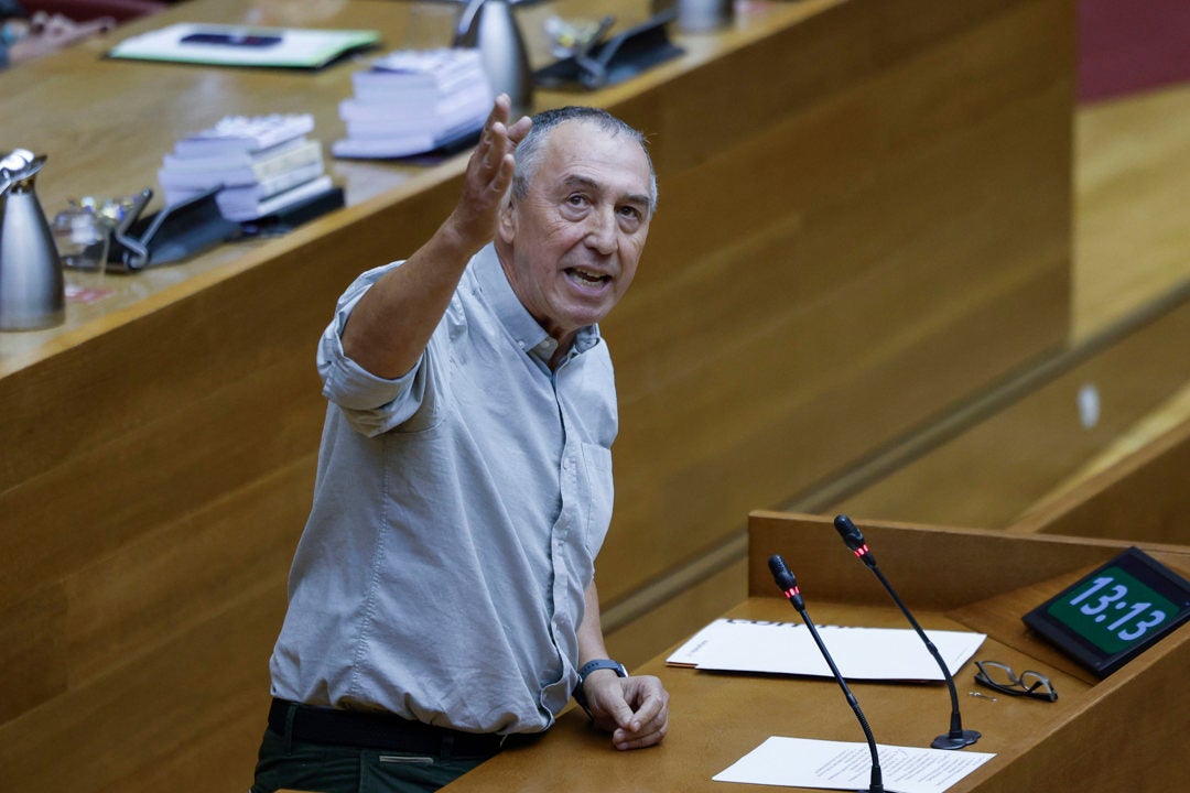 Compromís ofrece sus 15 diputados al PSPV para presentar una moción de censura a Mazón Compromís ofrece sus 15 diputados al PSPV para presentar una moción de censura a Mazón