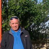 El catedrático de Historia Contemporánea de la Universidad de Granada (UGR) jubilado, doctor en Filosofía y Letras por la misma Universidad y presidente del Consejo de Participación del Espacio Natural Sierra Nevada, Manuel Titos. El catedrático de Historia Contemporánea de la Universidad de Granada (UGR) jubilado, doctor en Filosofía y Letras por la misma Universidad y presidente del Consejo de Participación del Espacio Natural Sierra Nevada, Manuel Titos.