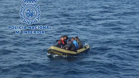 Detenidos tres patrones de pateras por la muerte de un migrante ONDA CERO ALMERIA