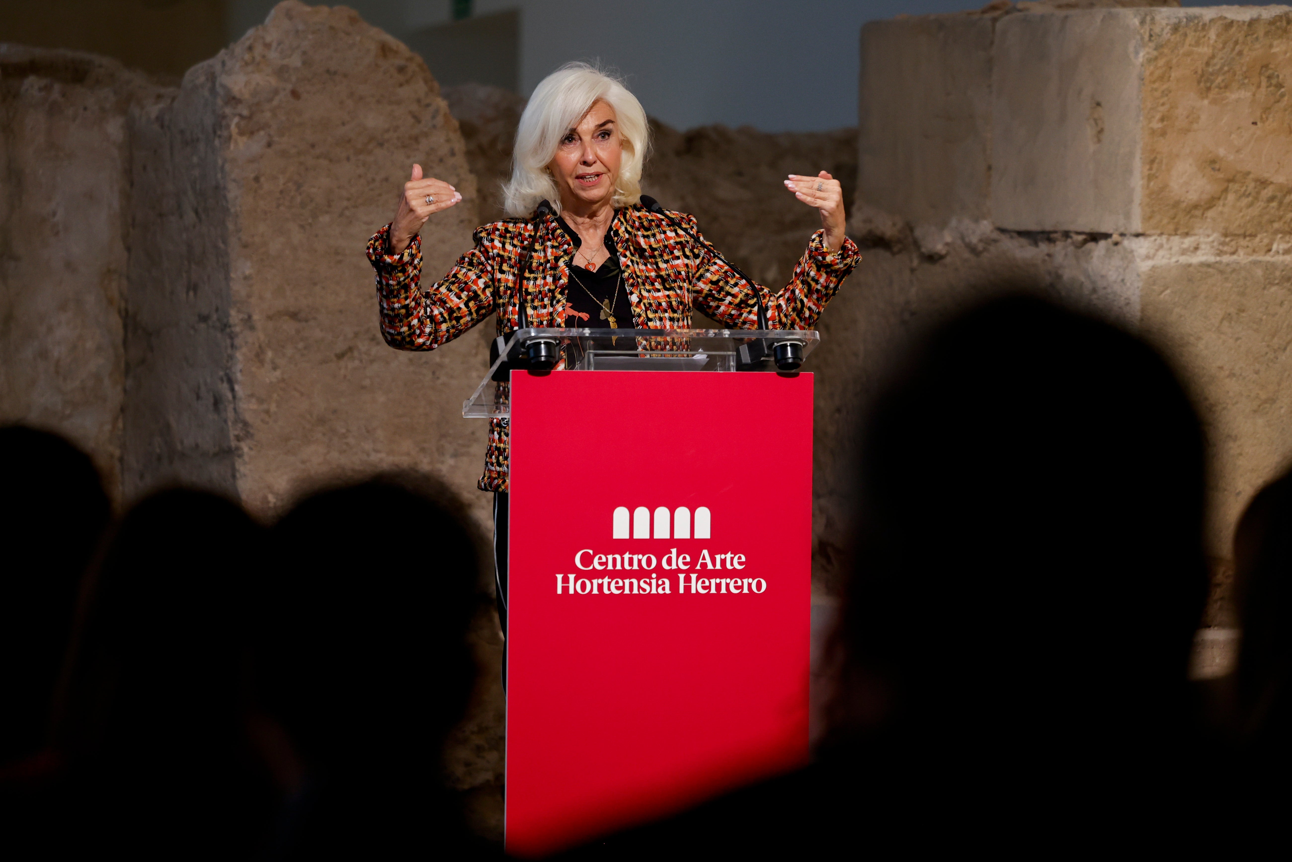 Hortensia Herrero donará 4 millones de euros para impulsar la cultura y la educación en las zonas afectadas Hortensia Herrero donará 4 millones de euros para impulsar la cultura y la educación en las zonas afectadas