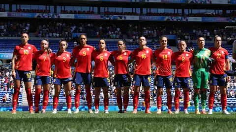 La selección española femenina antes de un partido en los Juego Olímpicos de parís La selección española femenina antes de un partido en los Juego Olímpicos de parís