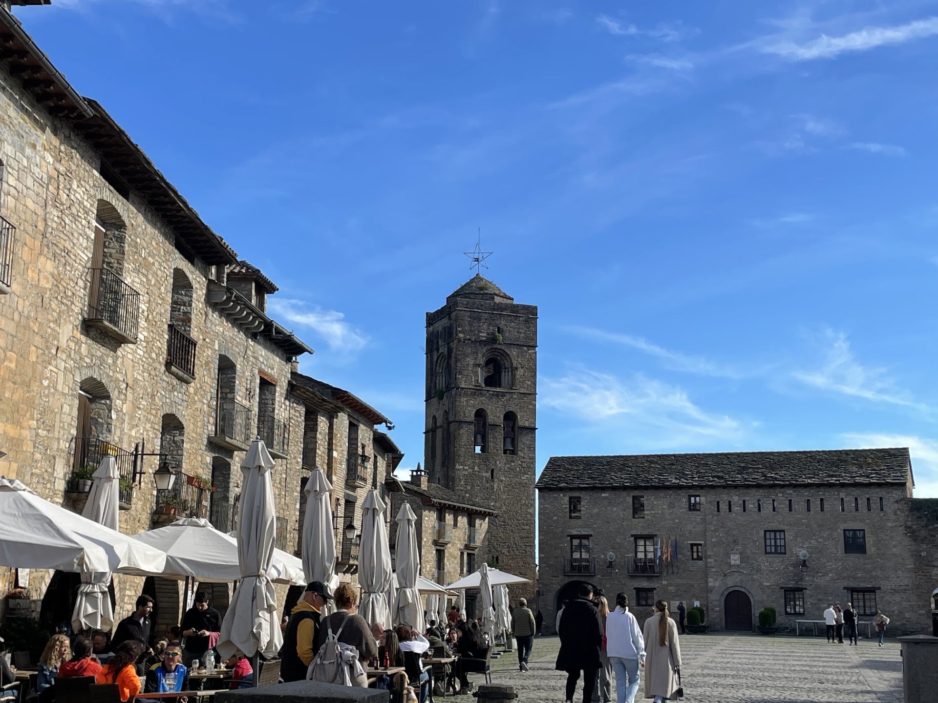 Aínsa, uno de los Mejores Pueblos Turísticos de 2024 Aínsa, uno de los Mejores Pueblos Turísticos de 2024