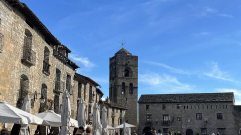 Plaza de A&iacute;nsa