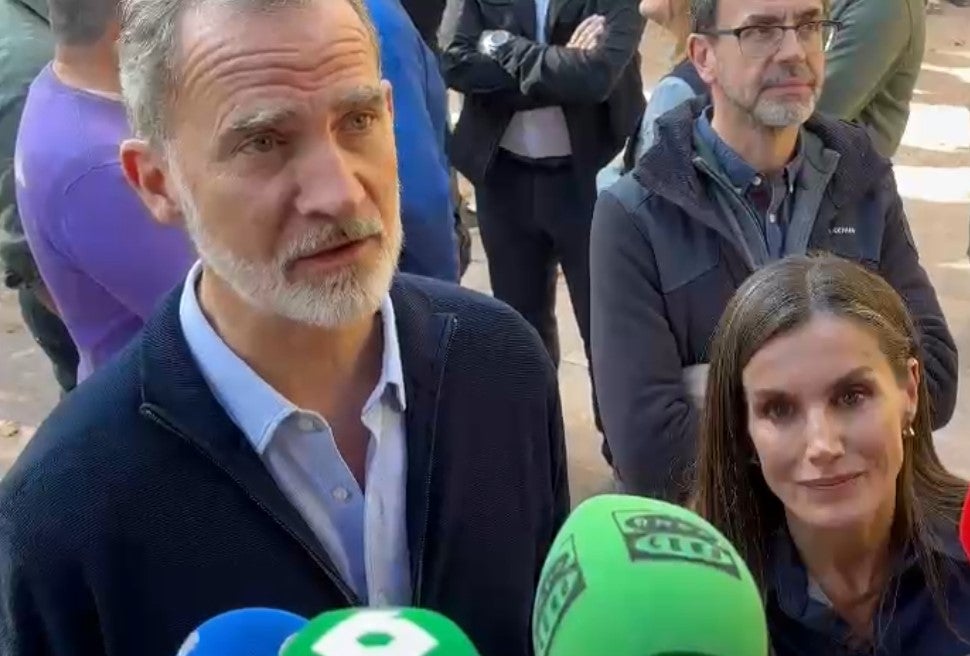 El rey Felipe VI, en Utiel: "Es importante que las víctimas sientan que España está con ellas" El rey Felipe VI, en Utiel: "Es importante que las víctimas sientan que España está con ellas"