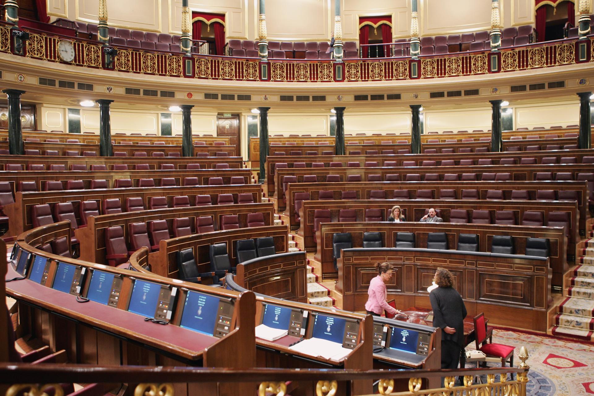 Todos los nuevos impuestos que ha acordado el Congreso en la Comisión de Hacienda Todos los nuevos impuestos que ha acordado el Congreso en la Comisión de Hacienda