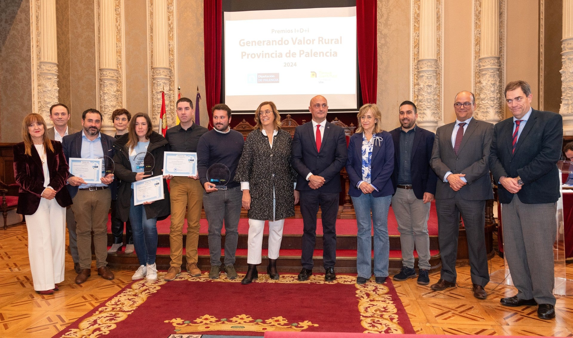 Trufas del Cerrato, Bodegas Señorío de Valdesneros y a Héctor del Val galardonados con los Premios I+D+i 2024: ‘Generando valor rural Provincia de Palencia’ Trufas del Cerrato, Bodegas Señorío de Valdesneros y a Héctor del Val galardonados con los Premios I+D+i 2024: ‘Generando valor rural Provincia de Palencia’