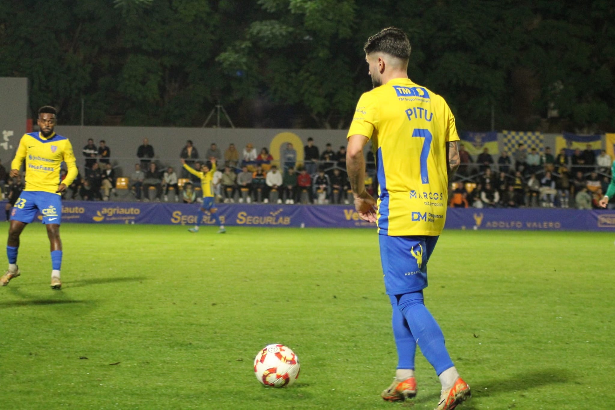El entrenador del Orihuela CF se muestra "muy contento" por el hat-trick de Pitu ante el Villanovense El entrenador del Orihuela CF se muestra "muy contento" por el hat-trick de Pitu ante el Villanovense